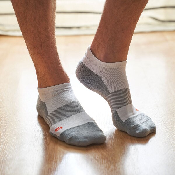 Men's No. 9 No Show Socks White